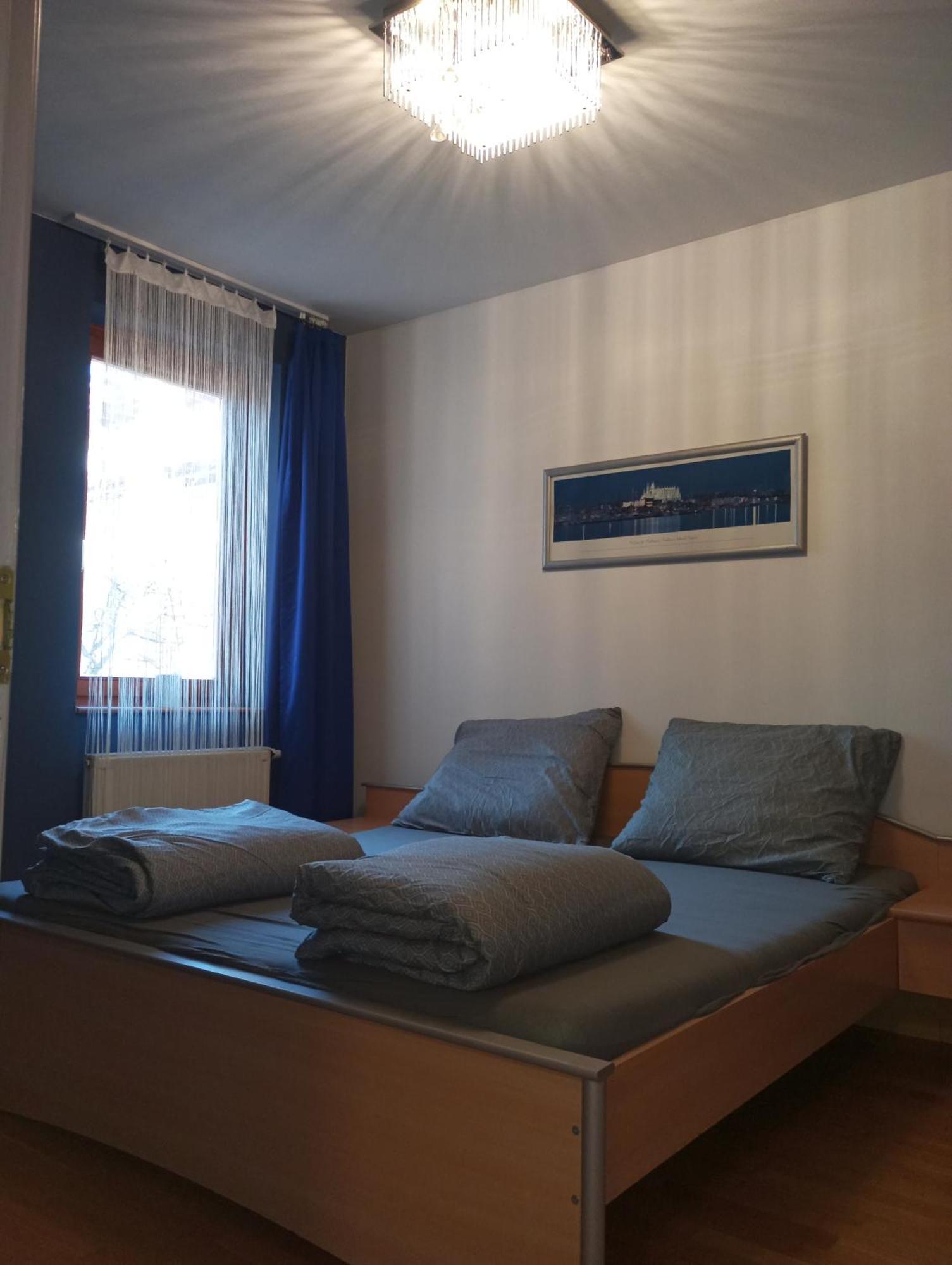 Zen Apartman Budakalász Buitenkant foto